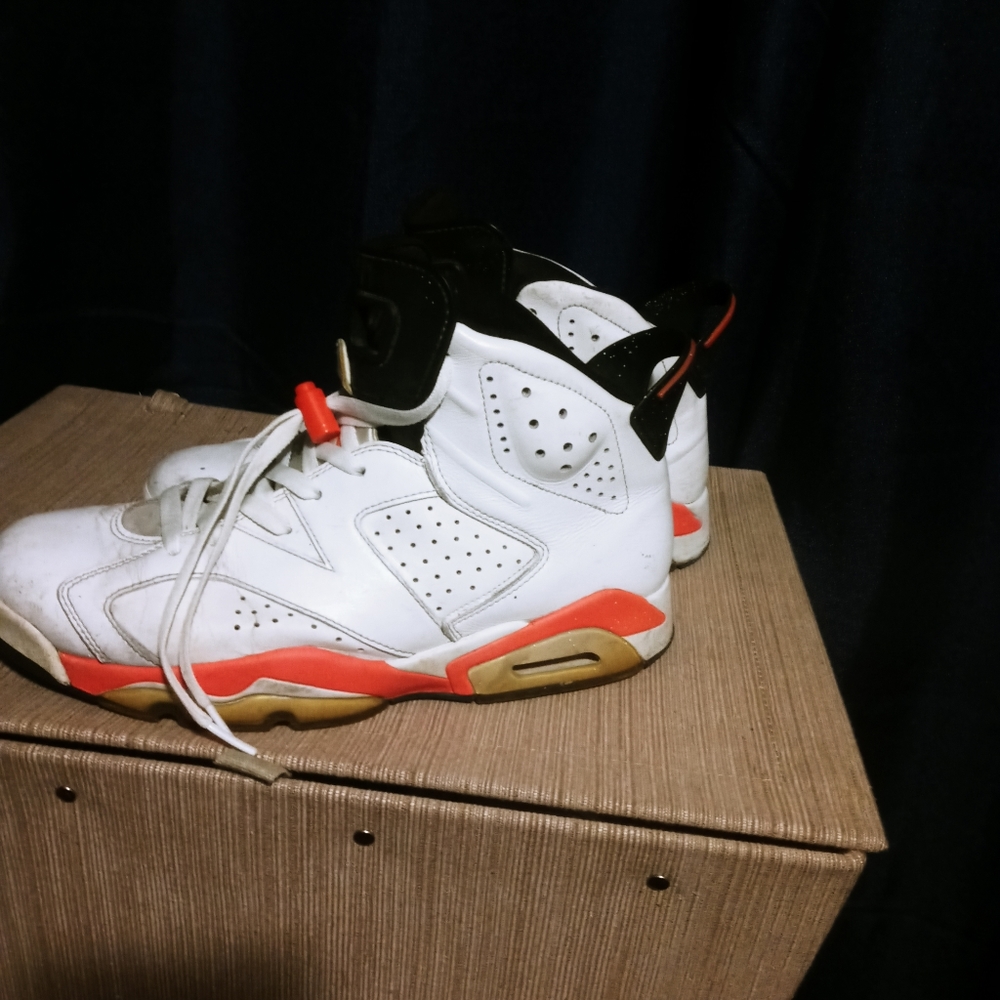 Retro 6 - Picture 9 of 10